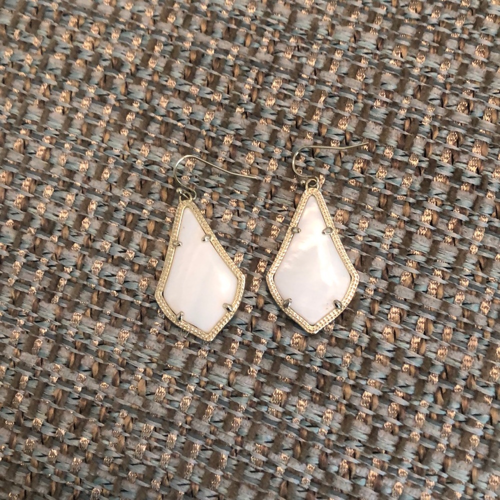 Kendra Scott Alex Earrings White Mother of Pearl